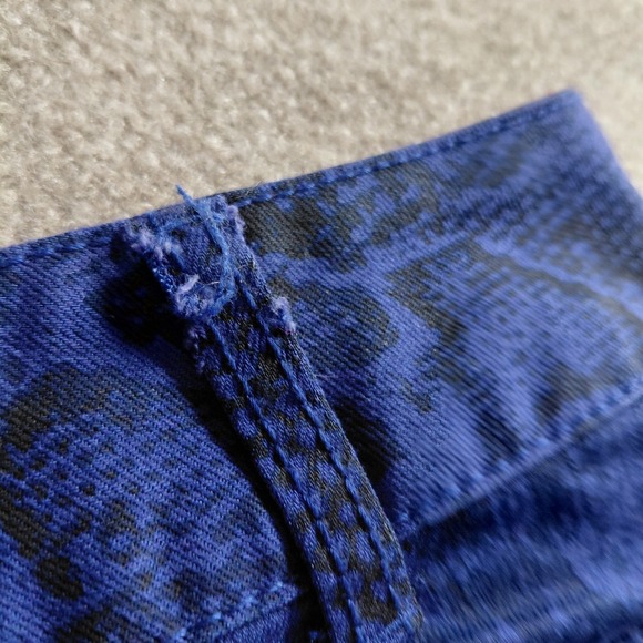 Lane Bryant Size 22 Skinny Jeans Snake Print Purple Black Stretch Pants 42x29.5 - Picture 8 of 12